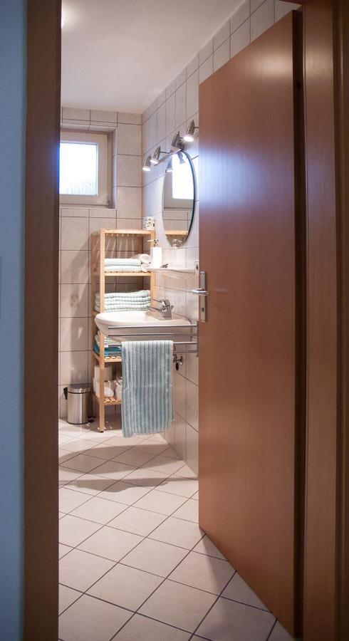 Gemuetliche Wohnung Mit Sonniger Terrasse Bietigheim-Bissingen Dış mekan fotoğraf